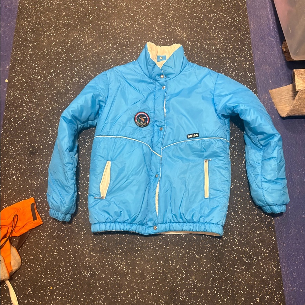 Vintage ski jacket:Blue and White Puffer Jacket Sporty Design